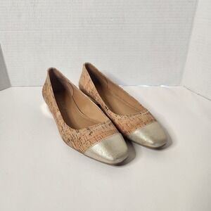 Anne Klein Tan and Gold Flats